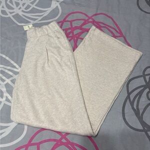 Aerie Pleated Wide-Leg Cream Sweatpants